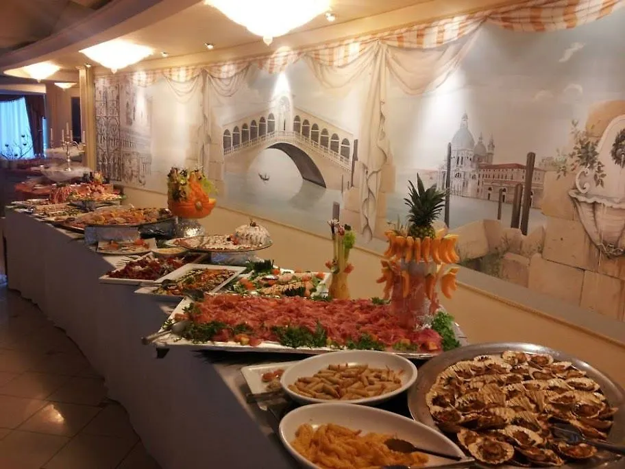 Luxor E Cairo The Beach Resort Τζεσόλο Λίντο 4*,  Ιταλία