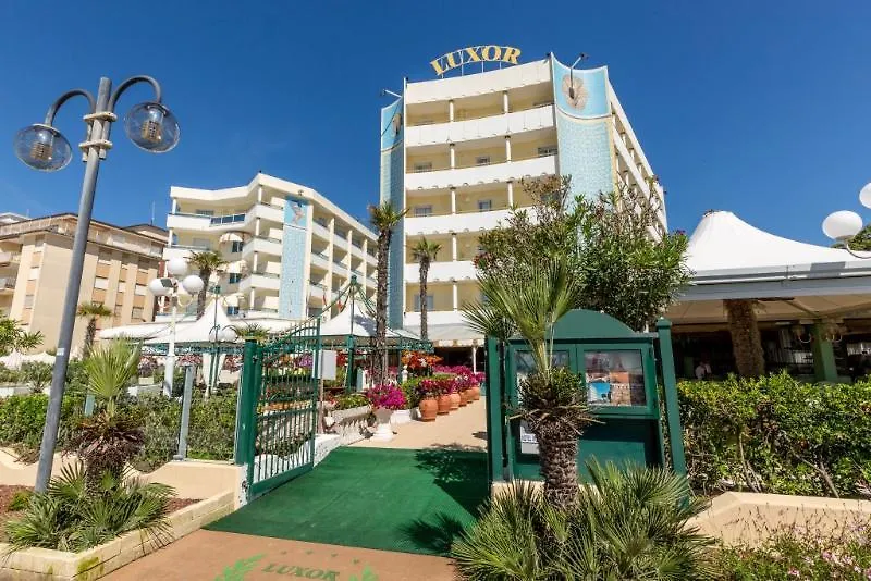 Luxor E Cairo The Beach Resort リド・ディ・イエゾロ 4*,